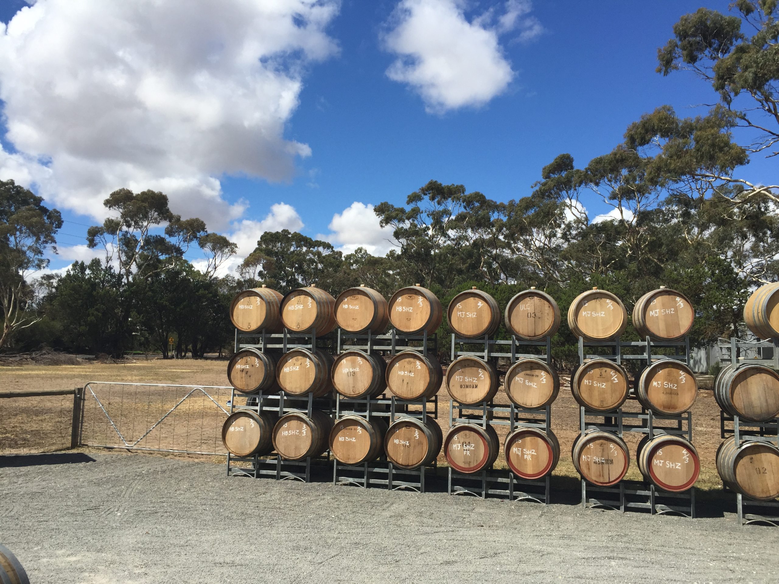 2015 vintage generalisations are mad + wines from Sidewood, Chapel Hill, Wirra Wirra & Balgownie