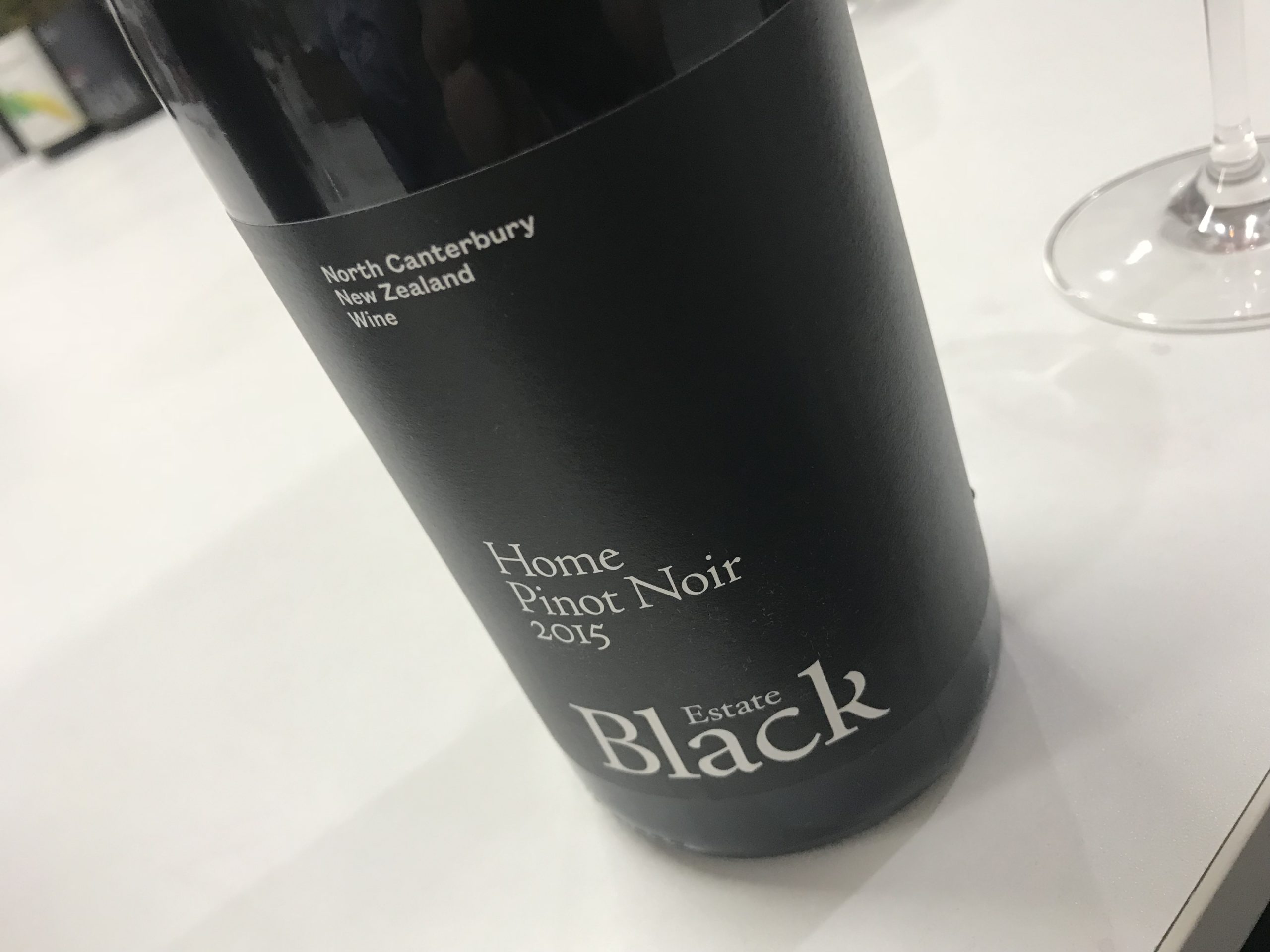 Black Estate Home Pinot Noir 2015