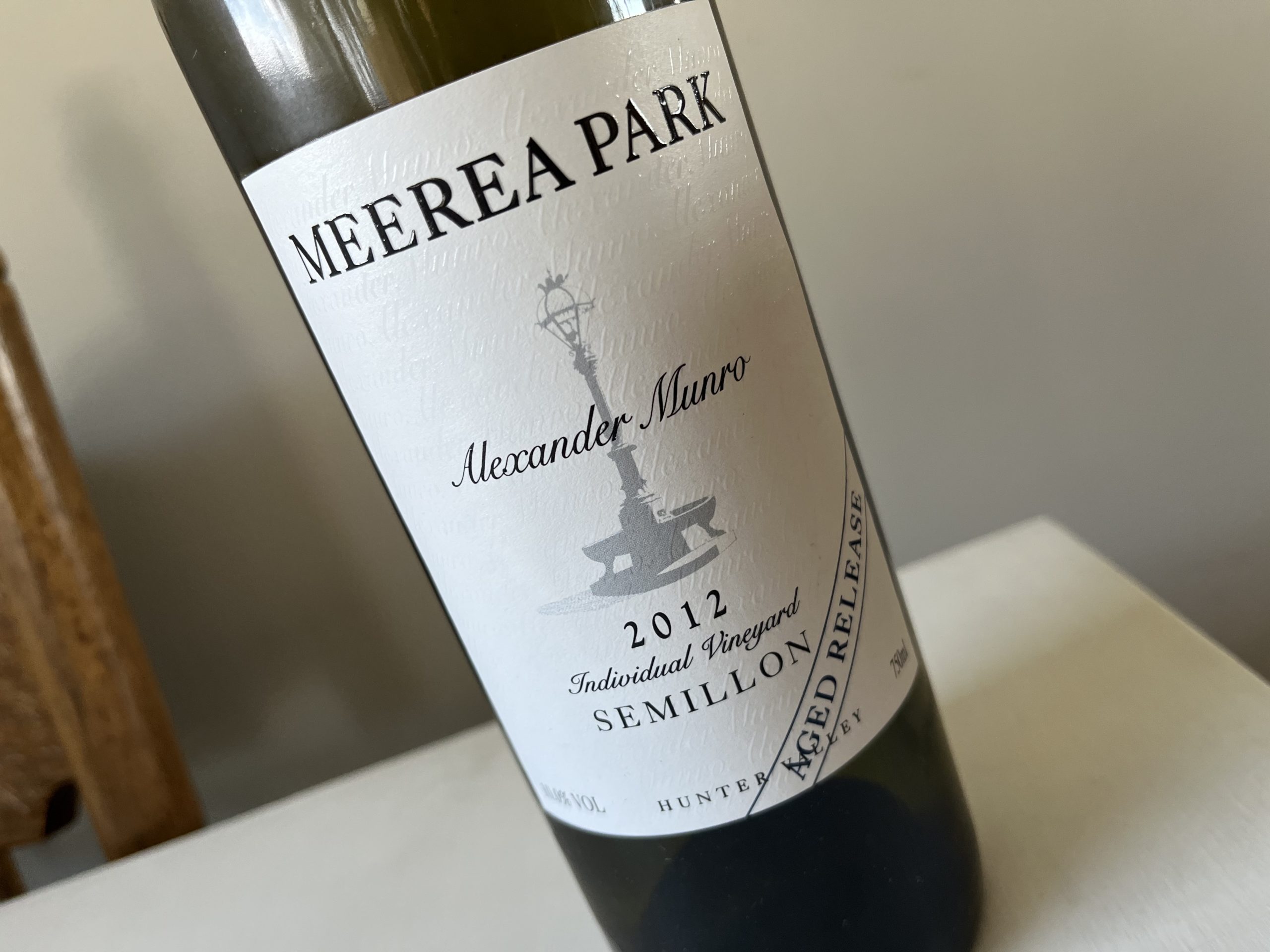 Review: Meerea Park Alexander Munro Aged Release Semillon 2012