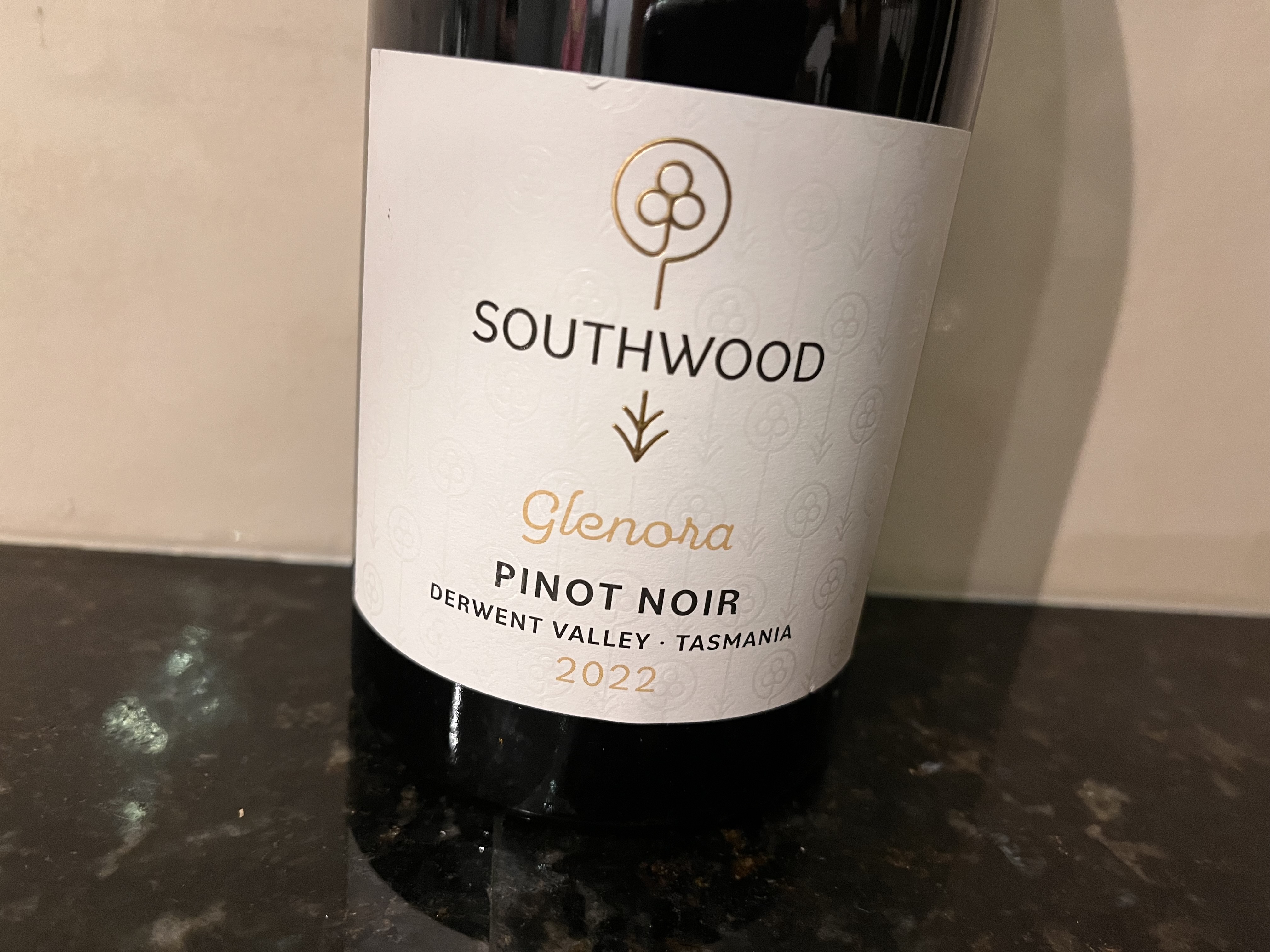 Southwood Glenora Pinot Noir 2022