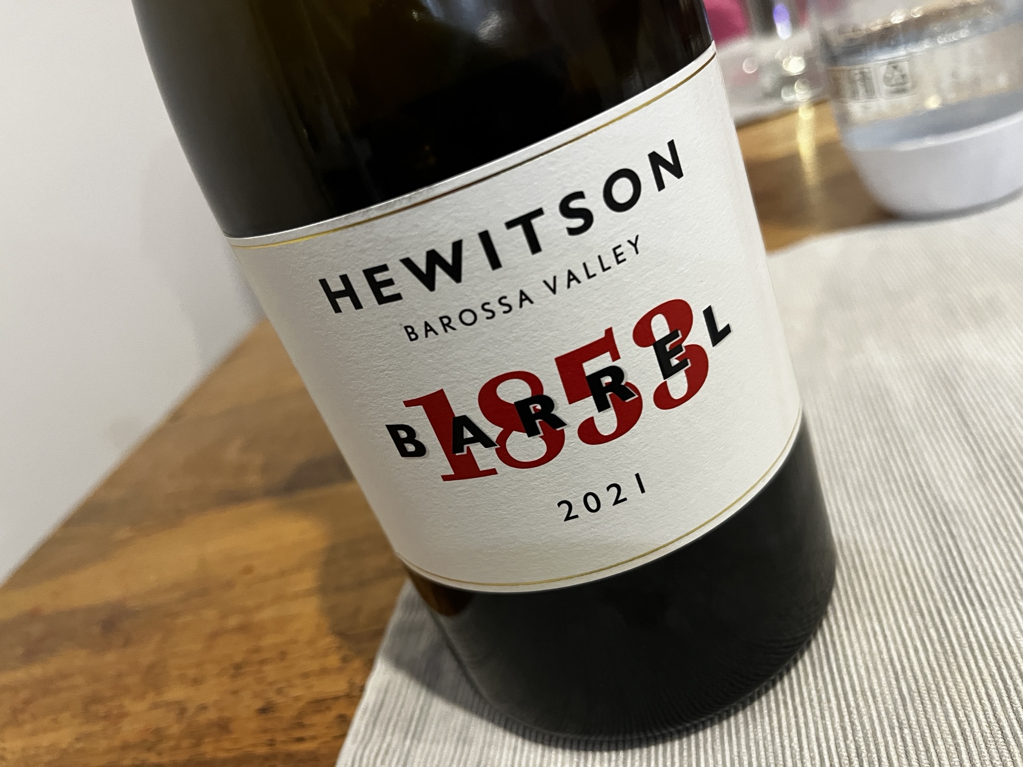 Review: Hewitson 1853 2021. Return of the $450 heavyweight